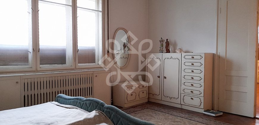 Apartament la casa cu 4 camere, ultracentral in Oradea
