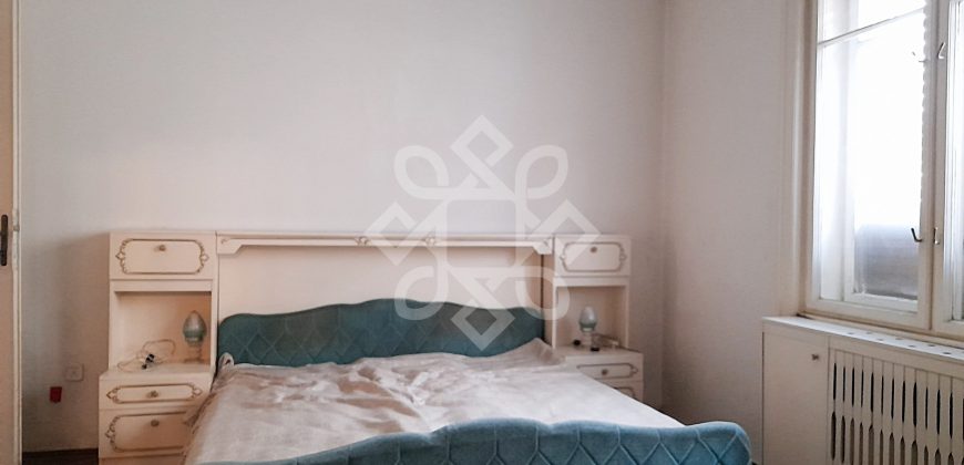 Apartament la casa cu 4 camere, ultracentral in Oradea