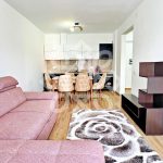 Apartament decomandat cu 3 camere de inchiriat, în Prima Universității