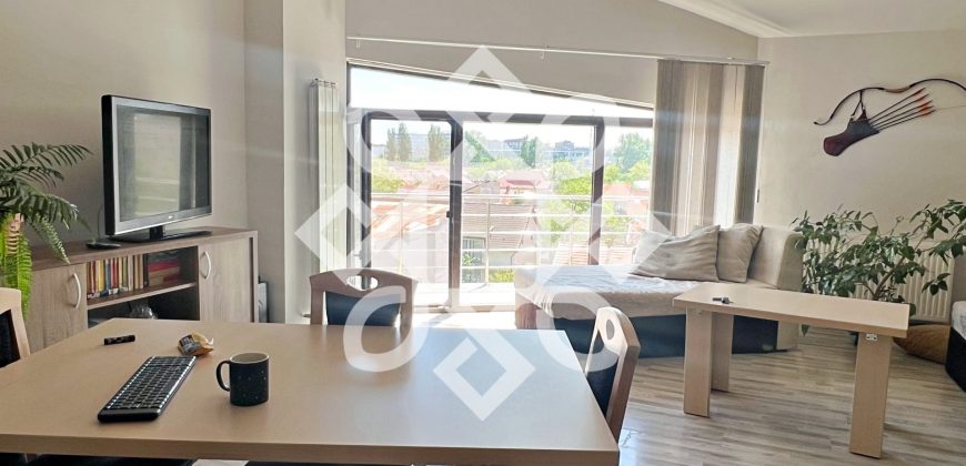 Apartament cu 2 camere de închiriat, în Cantemir