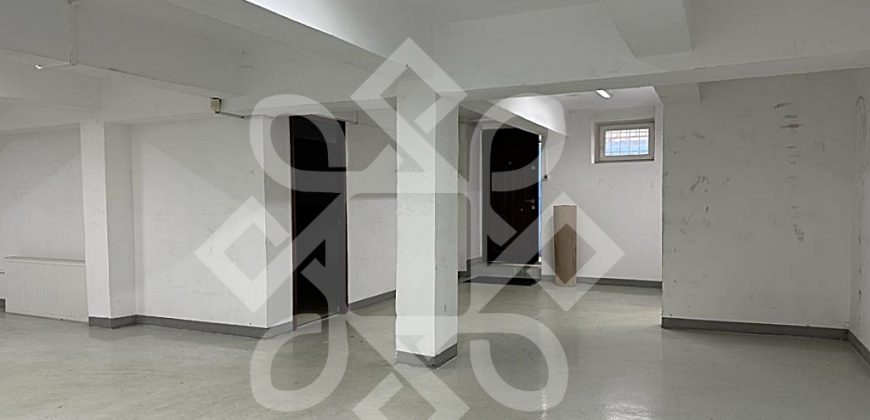 Spatiu comercial 130 mp de inchiriat zona Decebal