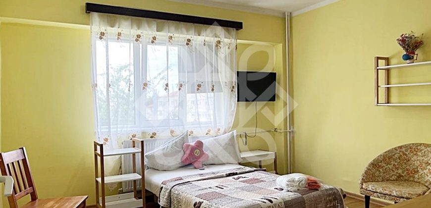 Apartament cu 1 camera de vanzare central in Sanmartin