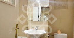 Apartament cu 4 camere de vanzare pe Bulevardul Dacia