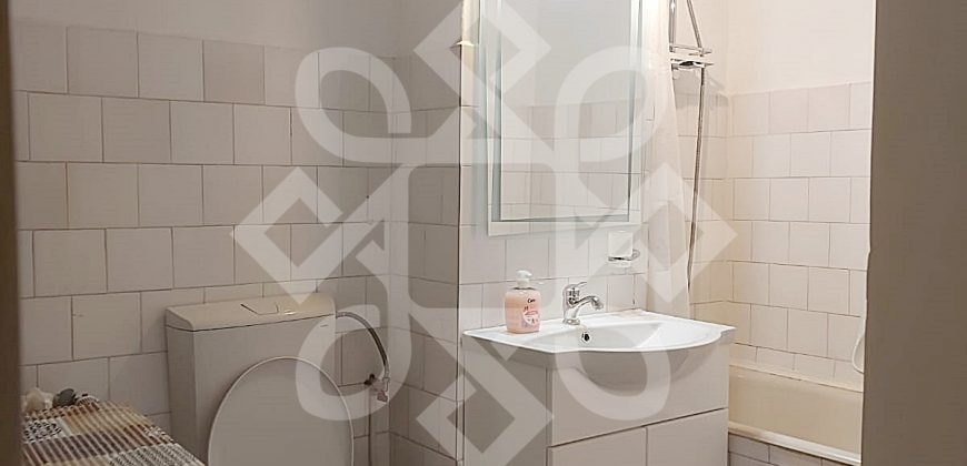 Apartament cu 3 camere, decomandat, zona Calea Aradului