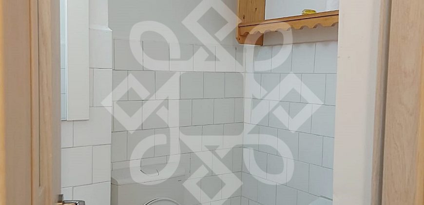 Apartament cu 3 camere, decomandat, zona Calea Aradului