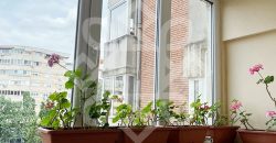 Apartament cu 4 camere de vanzare pe Bulevardul Dacia