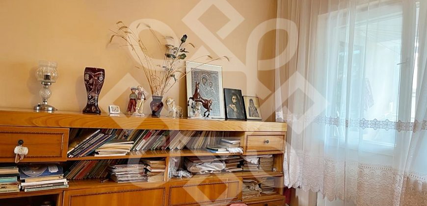 Apartament cu 4 camere de vanzare pe Bulevardul Dacia