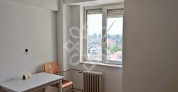 Apartament cu 4 camere de vanzare in Cantemir