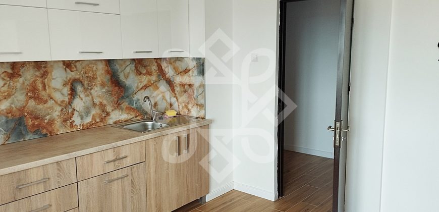 Apartament cu 4 camere de vanzare in Cantemir