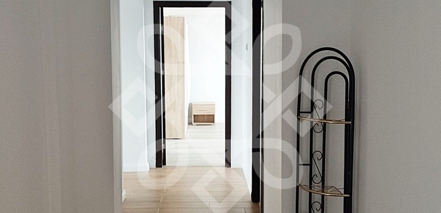 Apartament cu 4 camere de vanzare in Cantemir