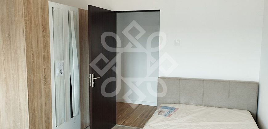 Apartament cu 4 camere de vanzare in Cantemir
