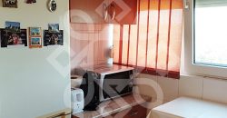 Apartament cu 3 camere de vanzare in Rogerius