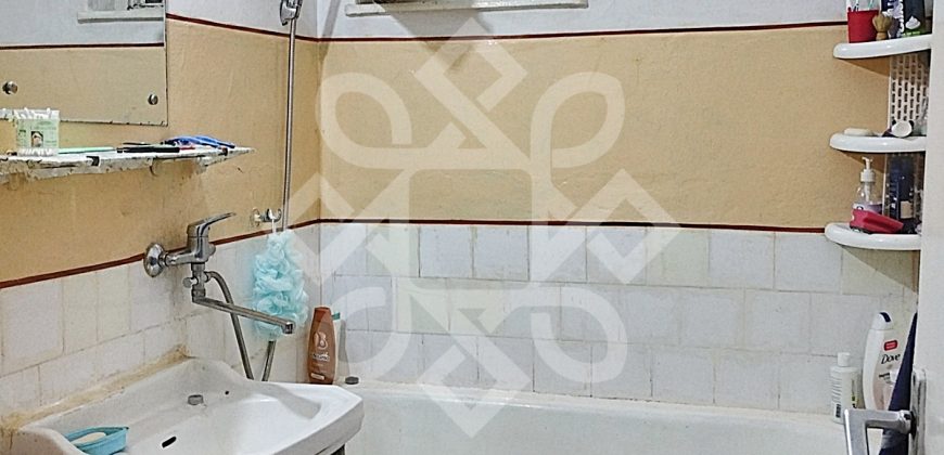 Apartament cu 3 camere, semidecomandat in Rogerius