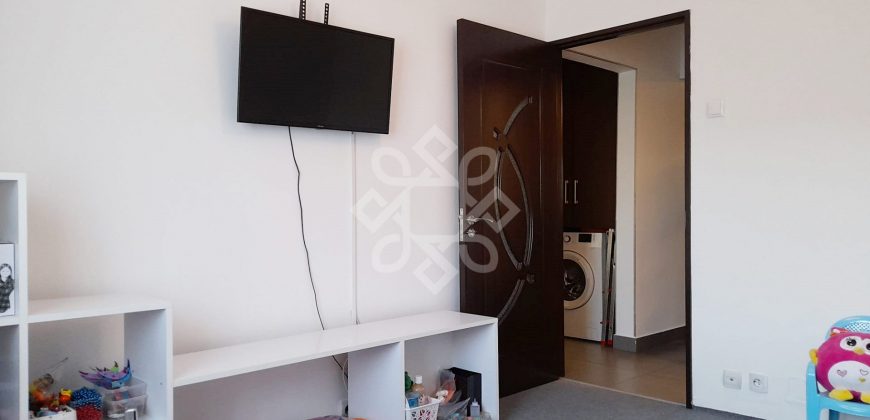 Apartament cu 3 camere tip PC in zona centrala din Oradea
