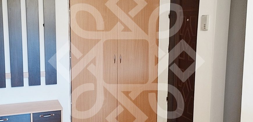 Apartament cu 3 camere de vanzare in Rogerius