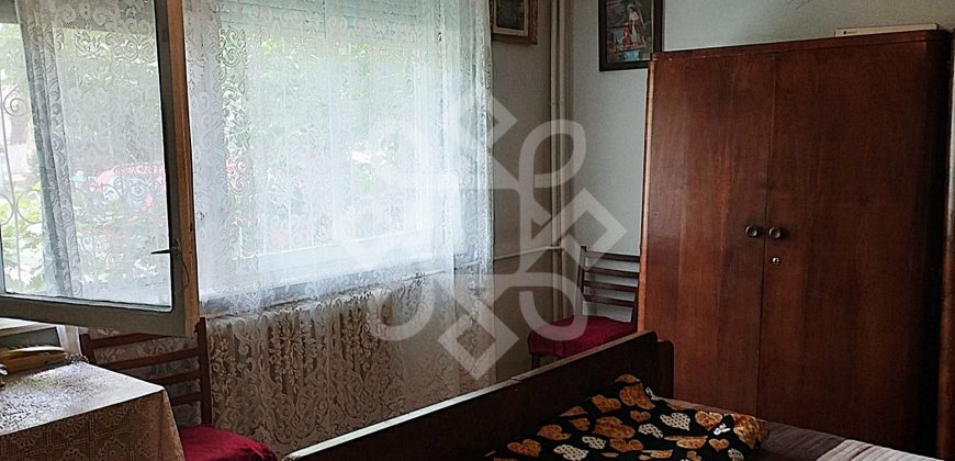 Apartament cu 3 camere, semidecomandat in Rogerius