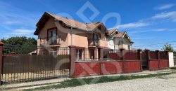 Casa cu 4 camere de inchiriat in Paleu