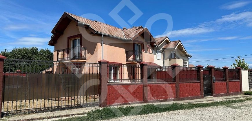 Casa cu 4 camere de inchiriat in Paleu