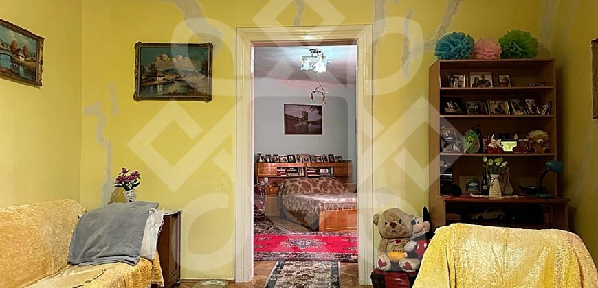 Casa cu teren de vanzare ultracentral in Oradea