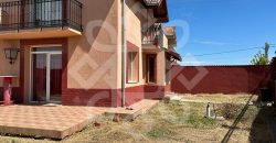 Casa cu 4 camere de inchiriat in Paleu