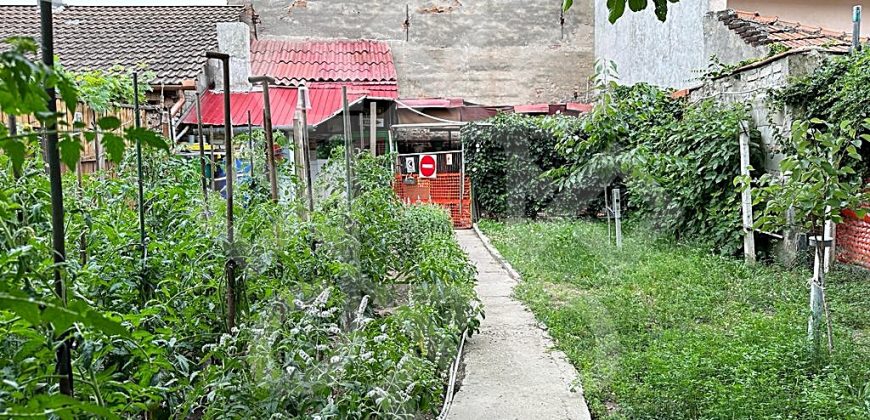 Casa cu teren de vanzare ultracentral in Oradea