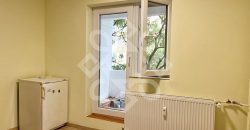 Apartament cu 3 camere de inchiriat in zona Decebal