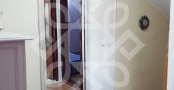 Casa cu 4 camere la curte comuna, zona ultracentrala