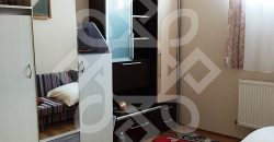 Casa cu 4 camere la curte comuna, zona ultracentrala