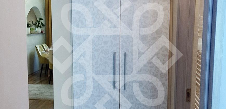 Apartament cu 4 camere de vanzare in Nufarul