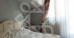Casa cu 4 camere la curte comuna, zona ultracentrala
