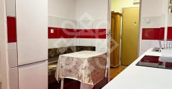 Apartament cu 3 camere de inchiriat in zona Decebal