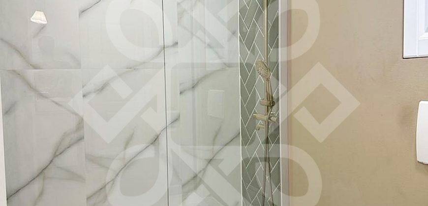 Apartament de lux cu 4 camere de vanzare in Sanmartin