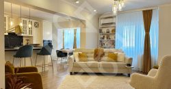 Apartament de lux cu 4 camere de vanzare in Sanmartin