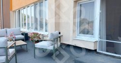 Apartament de lux cu 4 camere de vanzare in Sanmartin