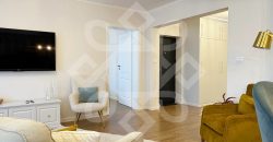 Apartament de lux cu 4 camere de vanzare in Sanmartin