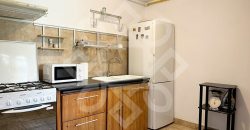 Apartament ultracentral la casa si curte proprie de inchiriat