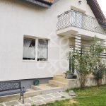 Casa cu 4 camere de inchiriat in Santandrei