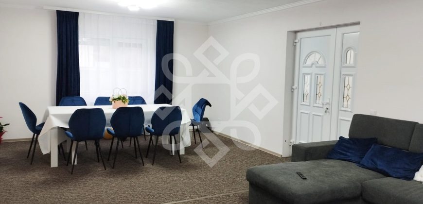 Casa cu 4 camere de inchiriat in Cartierul Lotus Sanmartin