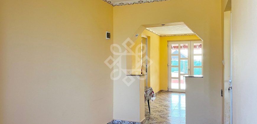 Casa cu 5 camere de vanzare in Girisu de Cris, Bihor