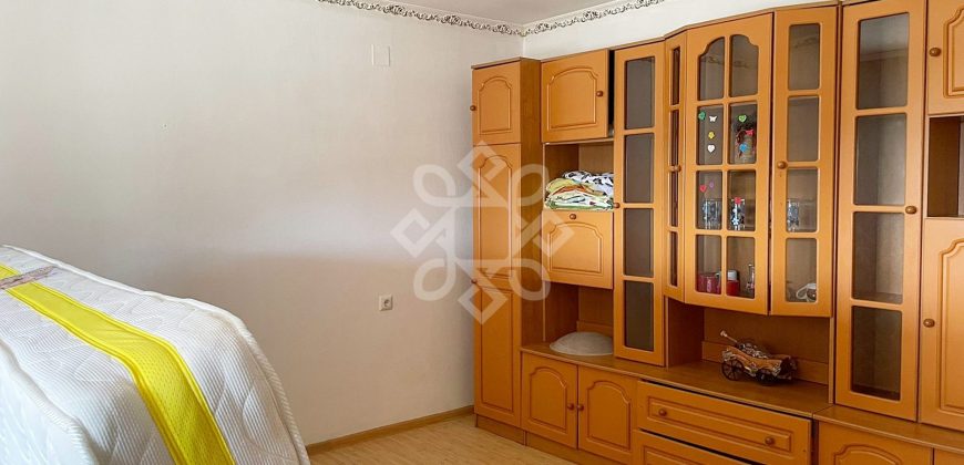 Casa cu 5 camere de vanzare in Girisu de Cris, Bihor