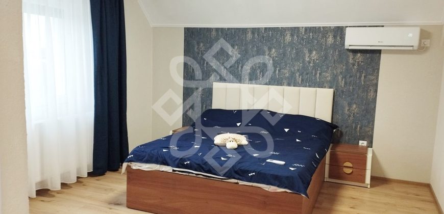 Casa cu 4 camere de inchiriat in Cartierul Lotus Sanmartin
