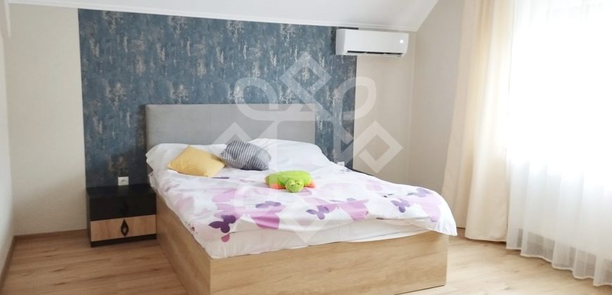 Casa cu 4 camere de inchiriat in Cartierul Lotus Sanmartin