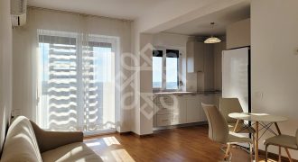 Apartament cu 3 camere de inchiriat in Prima Sucevei