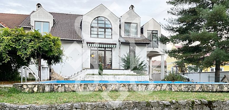 Vila deosebita de vanzare ultracentral in Oradea