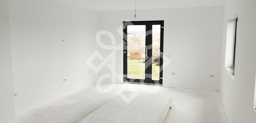 Casa cu 4 camere de vanzare in Cihei, Bihor