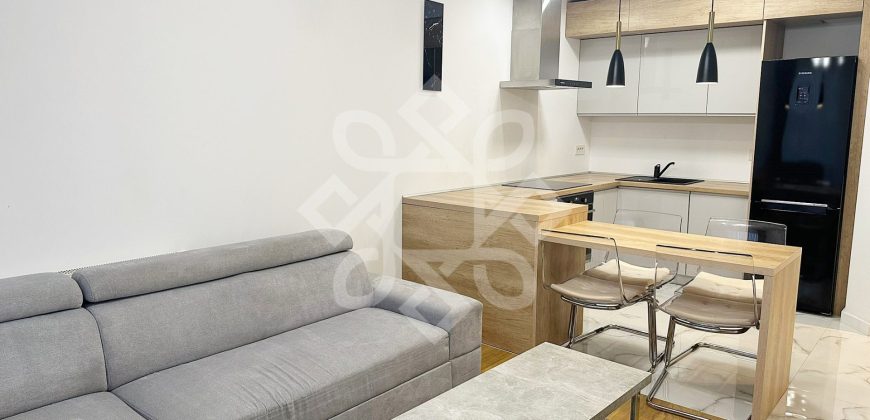 Apartament cu 3 camere de inchiriat in Prima Universitatii