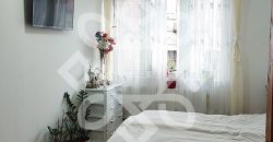 Apartament la casa cu 3 camere zona centrala