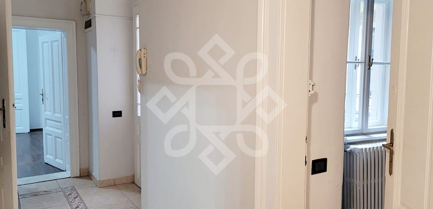 Spatiu pentru birouri de inchiriat in zona pietonala Republicii