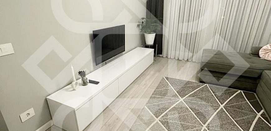 Apartament 3 camere si parcare de inchiriat in Prima Onestilor