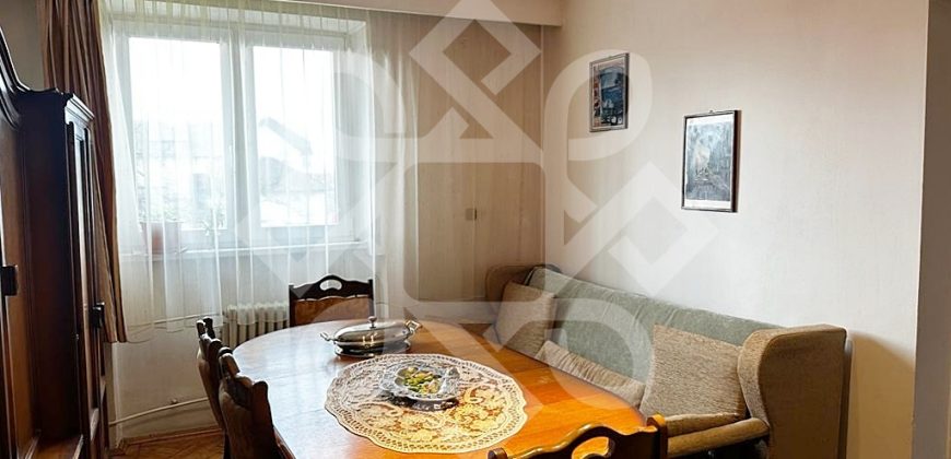 Apartament cu 2 camere de vanzare in zona Bulevardul Decebal